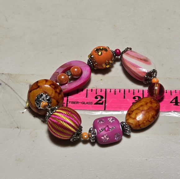 Crazy Handmade Beaded Pinkish Bracelet 14 - Picture 2 of 2